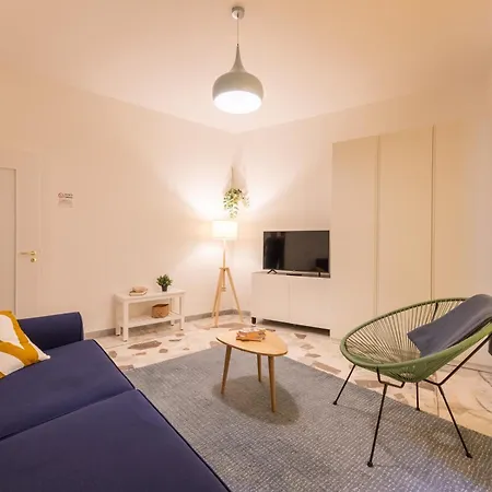 Lejlighed Flower Rom